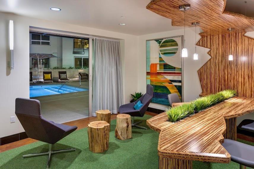 Luxury 2 Bedrooms 2 Bathrooms With Pool And Gym Los Angeles Exteriér fotografie